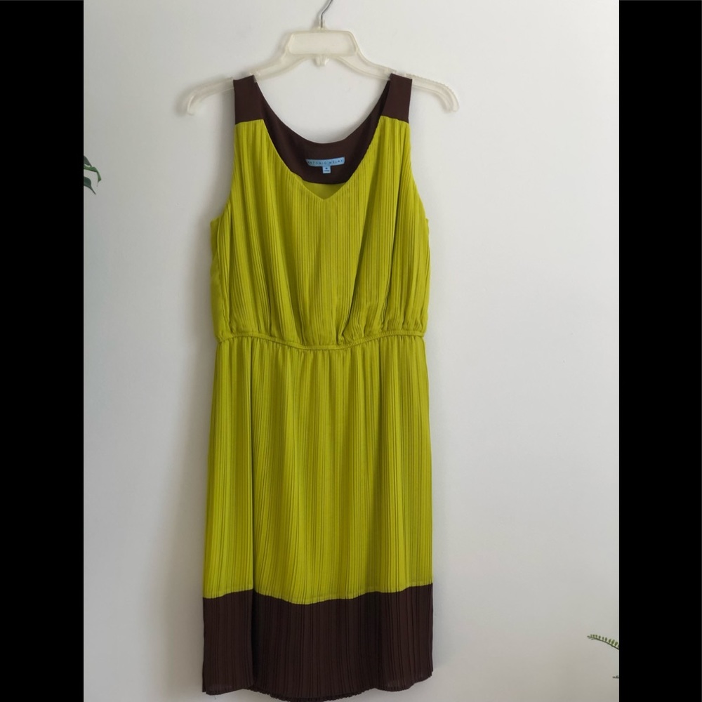 Antonio Melani Pleated Sleeveless Dress